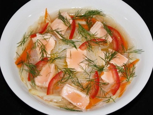 Суп с лососем по-китайски