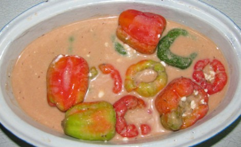 Перец в томатно-сметаном соусе