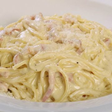 Спагетти с ветчиной и сметаной