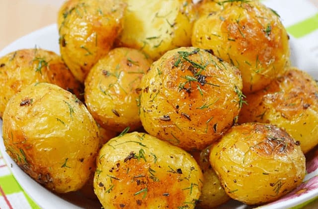 Секрет идеально запеченной картошки в духовке