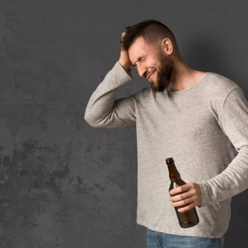 Токсикологи: не лечите похмелье пивом