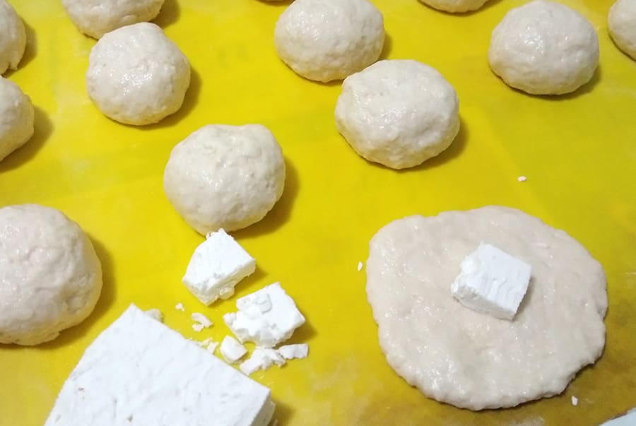 Пирожки с сыром и творогом - Способ приготовления