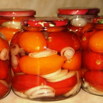 Маринованные помидоры с луком на зиму без стерилизации