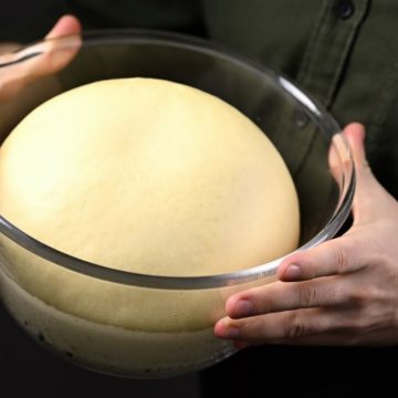 Рецепт дрожжевого теста для пирожков в духовке