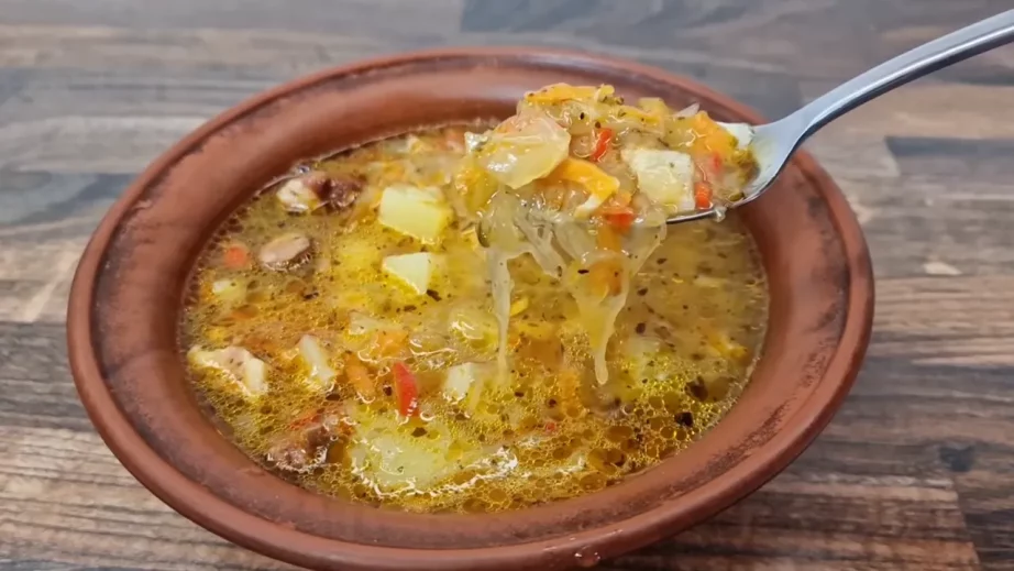 Польский суп с квашеной капустой