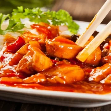 Куриное филе в томатном соусе по-китайски
