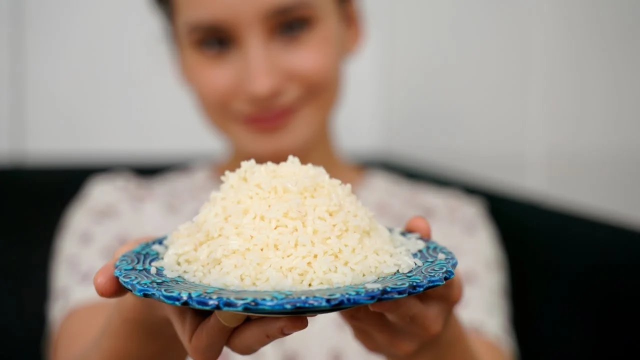 Кулинары раскрыли секрет, как приготовить рассыпчатый рис в домашних условиях