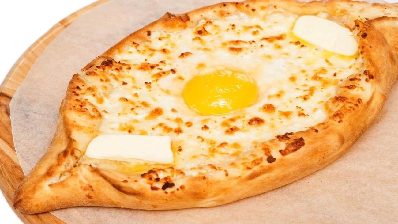 Хачапури по-аджарски