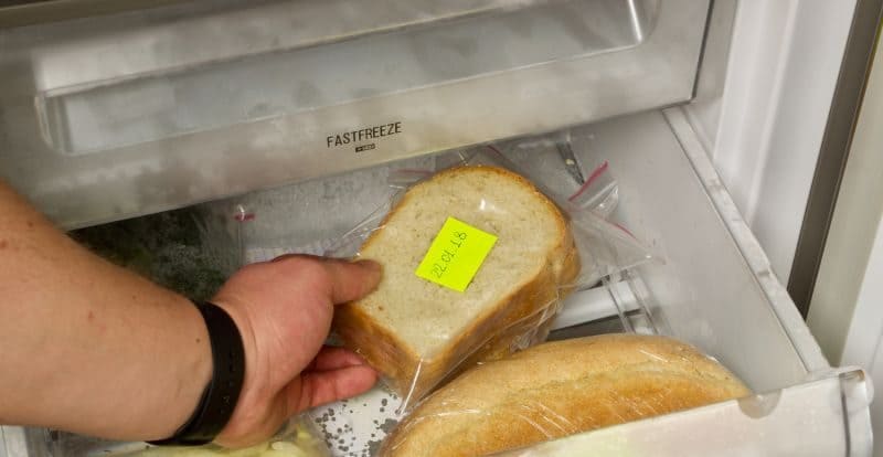 Особенности хранения хлеба в холодильнике