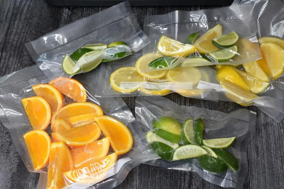 Зачем и как заморозить лимон