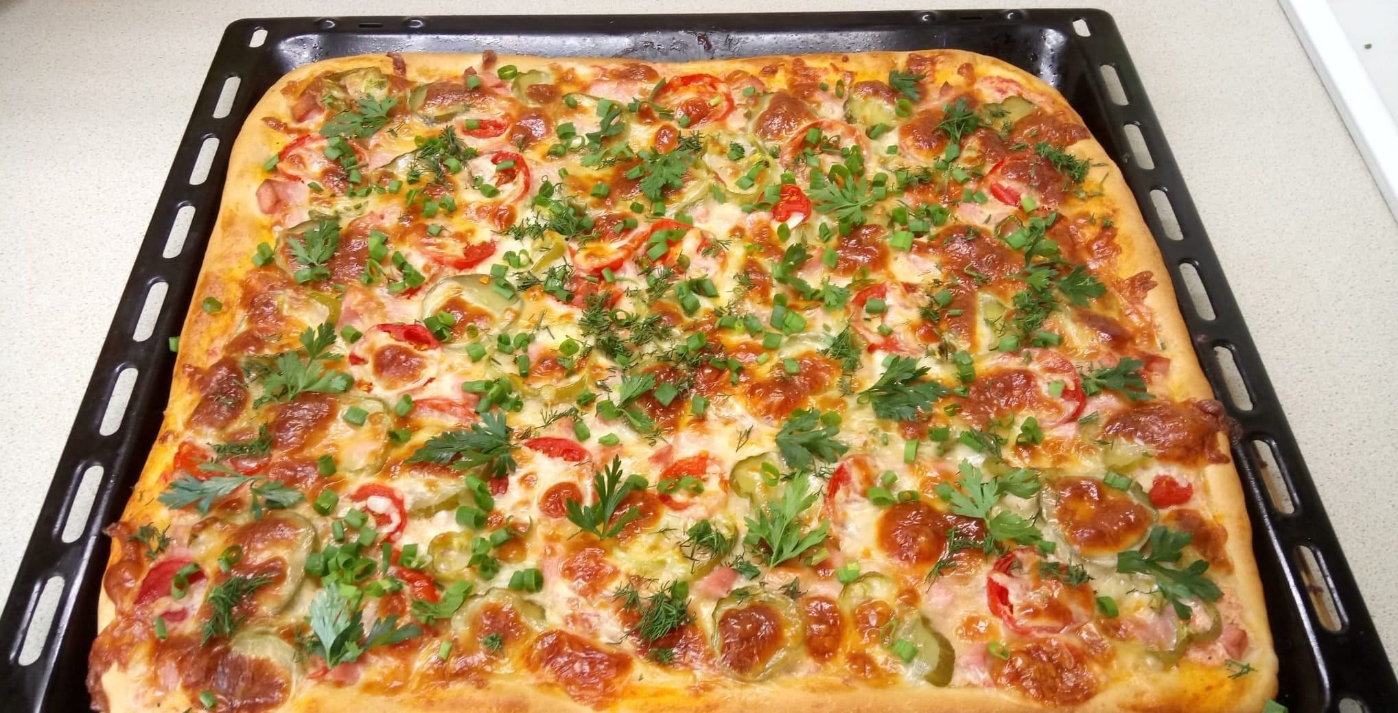 Как приготовить вкусную пиццу из доступных ингредиентов – очень быстрый рецепт на завтрак