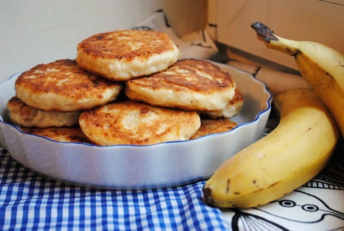 Оладьи с бананами: приготовление нежного десерта