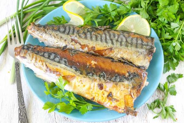 Сколько жарить скумбрию