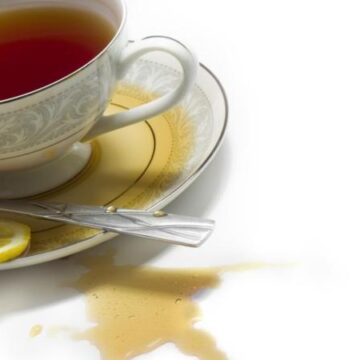 Разлить чай