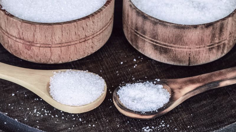 Перепутать сахар и соль: примета