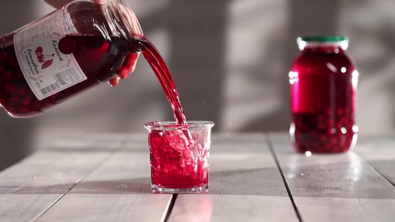 Разлить компот: примета