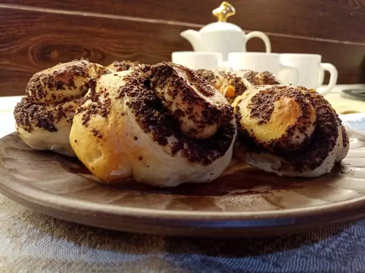 Можно ли заменить сахар мёдом в выпечке